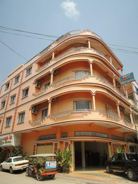Shang Hai Guesthouse Battambang Exterior photo