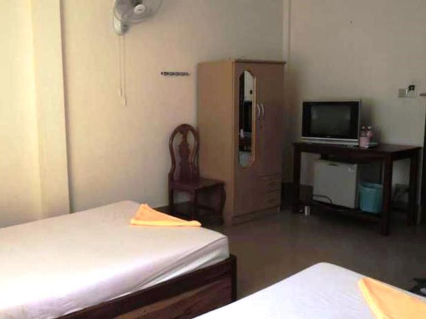 Shang Hai Guesthouse Battambang Exterior photo