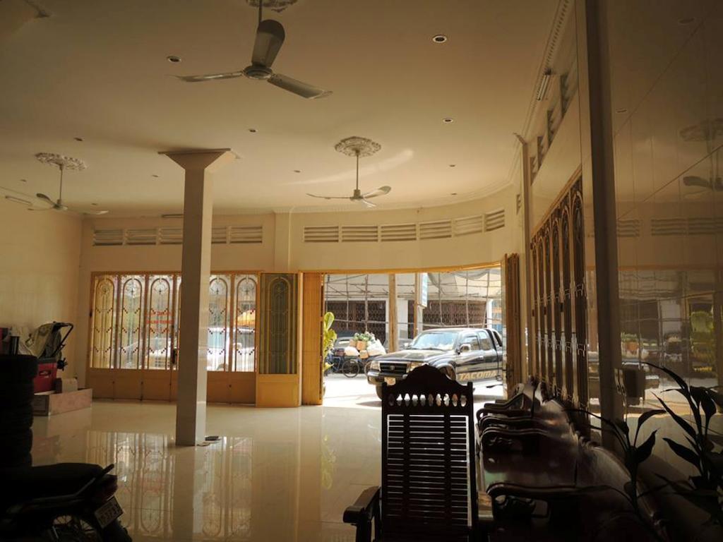 Shang Hai Guesthouse Battambang Exterior photo