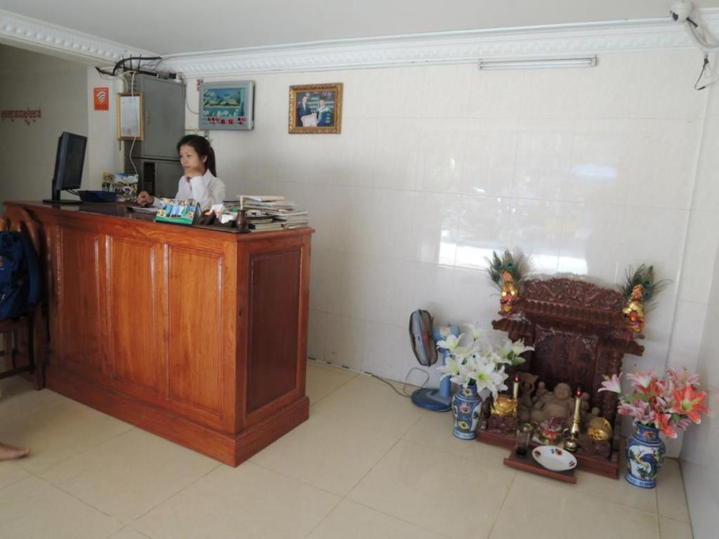 Shang Hai Guesthouse Battambang Exterior photo