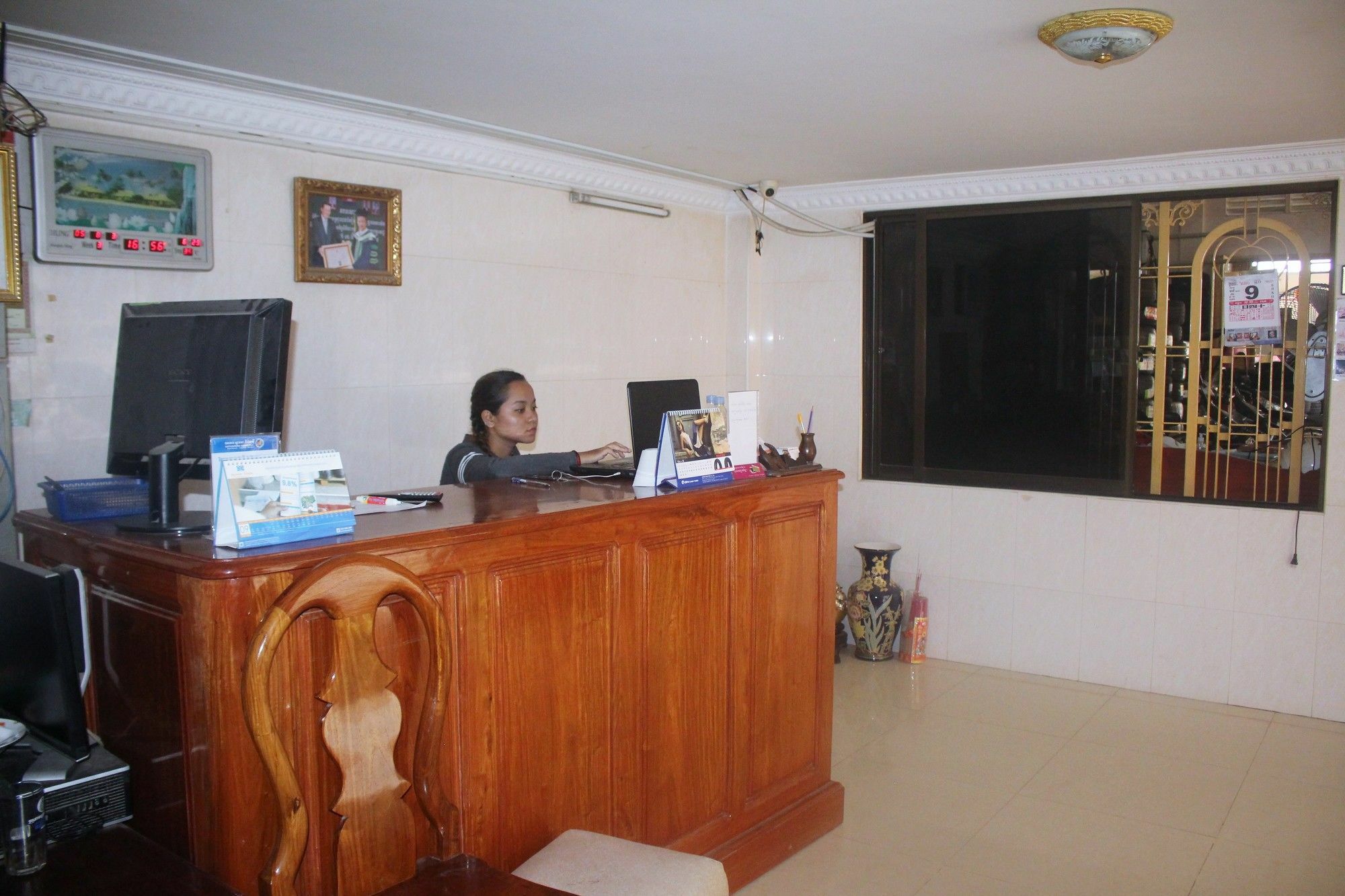Shang Hai Guesthouse Battambang Exterior photo