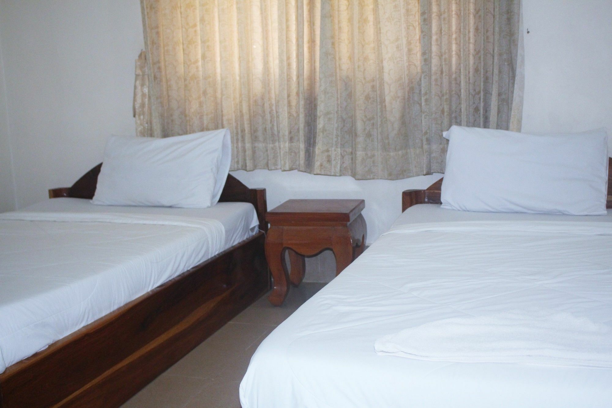 Shang Hai Guesthouse Battambang Exterior photo