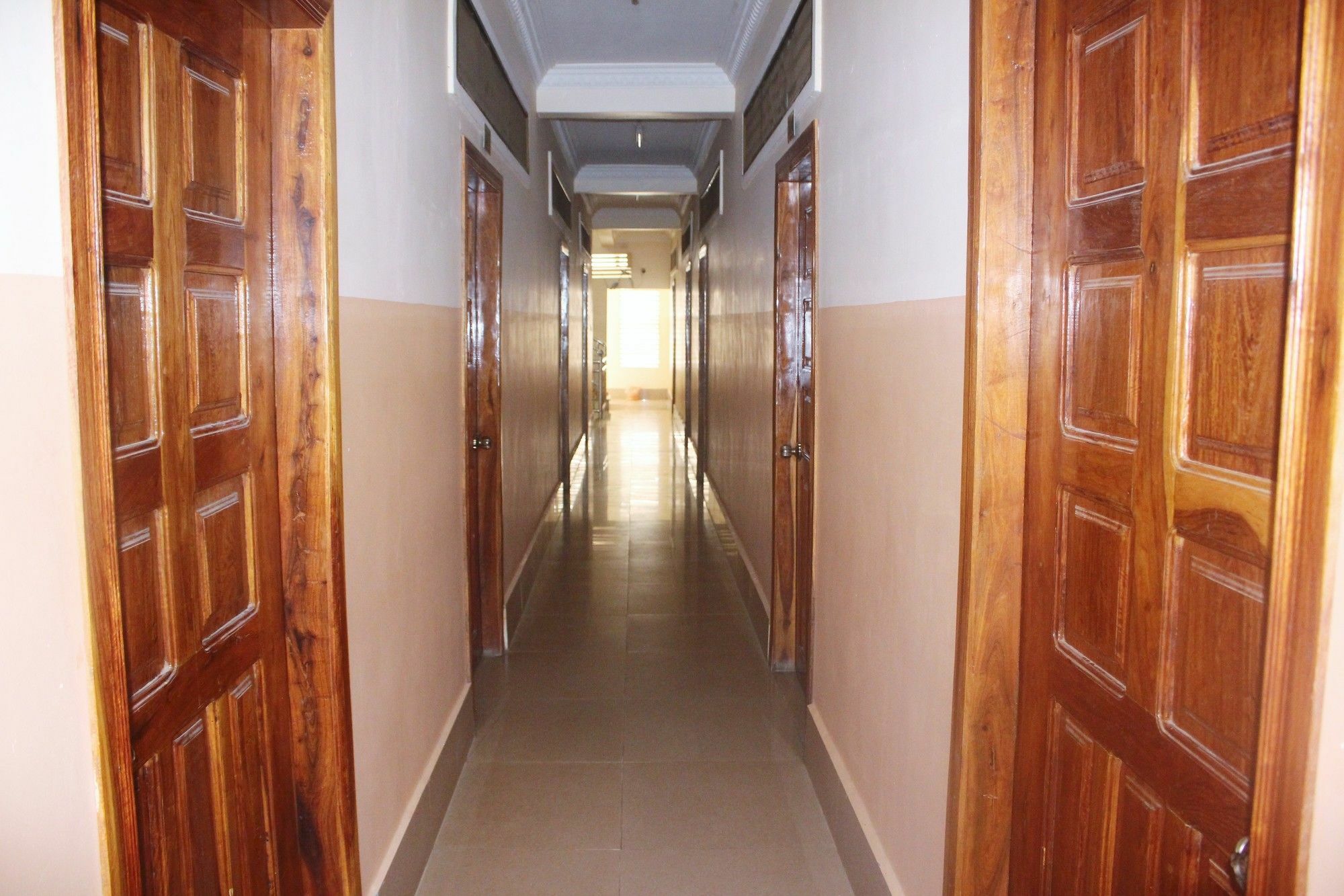 Shang Hai Guesthouse Battambang Exterior photo